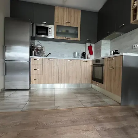 Apartment 1 Bedroom Sweet Mountain View