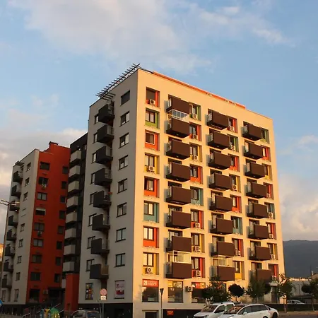 1 Bedroom Sweet Mountain View Apartment